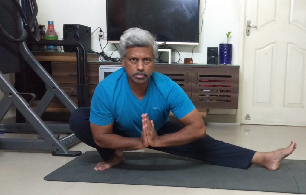 Extended Leg Squat Pose benefits