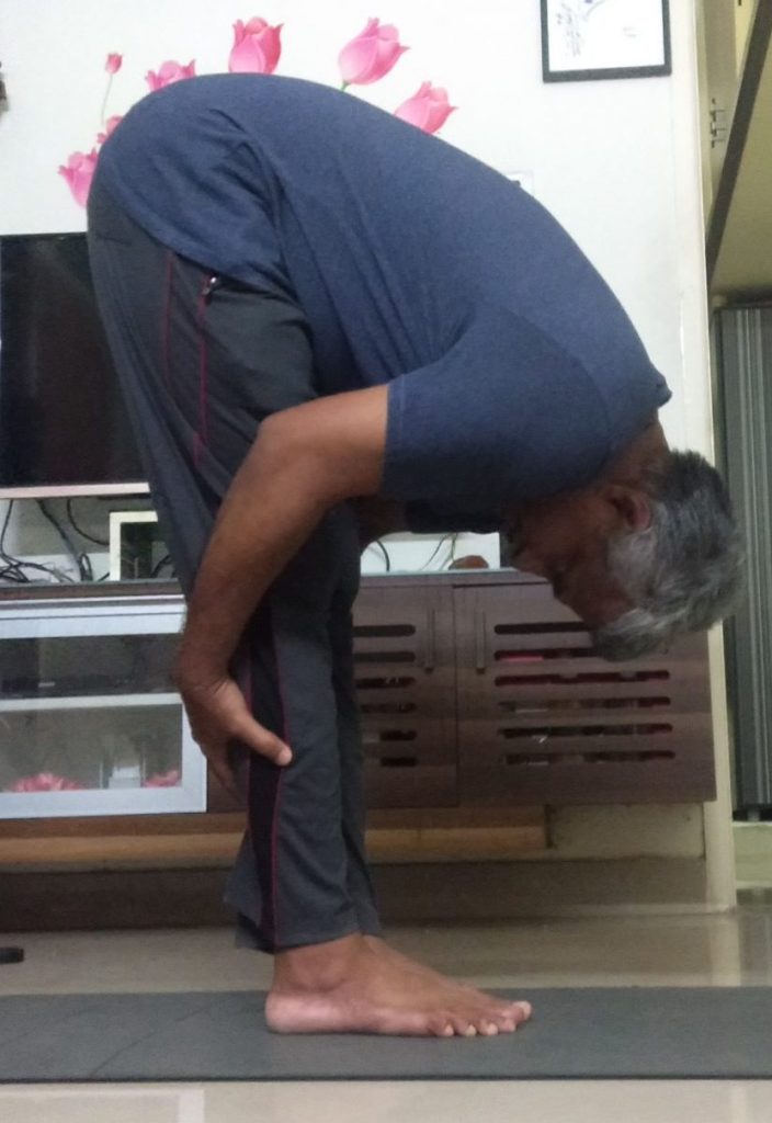 ஊர்த்துவ உத்தானாசனம்